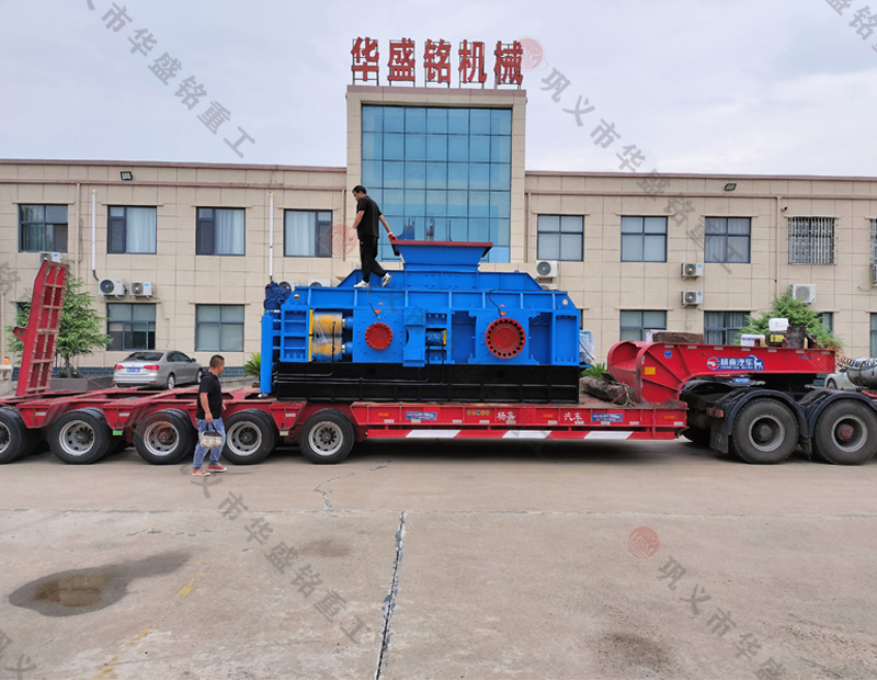 小型碳素破碎機(jī)型號(hào)參數(shù)表，生產(chǎn)優(yōu)勢(shì)有哪些？